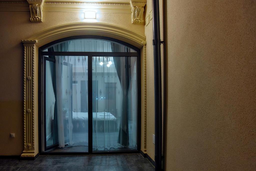 Hotel Imperium Botiz Eksteriør bilde